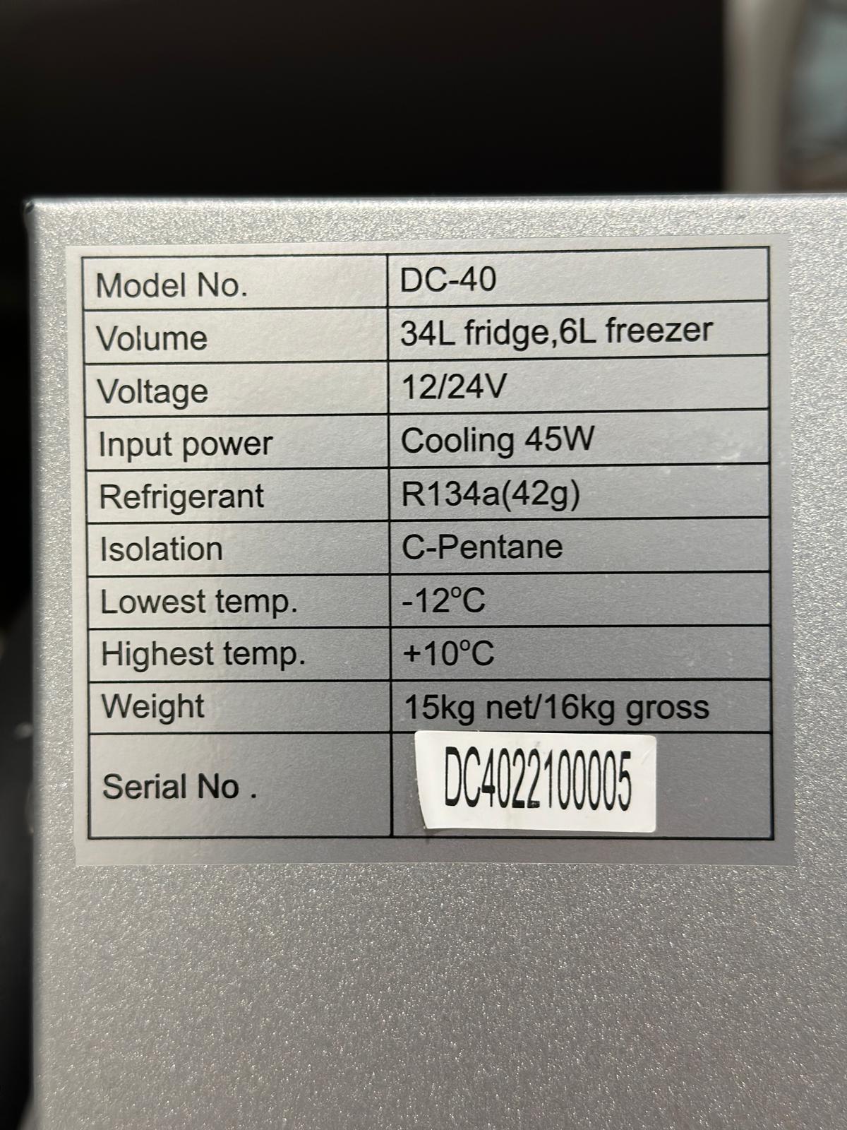 RV Refrigerator DC-40 & DC-50