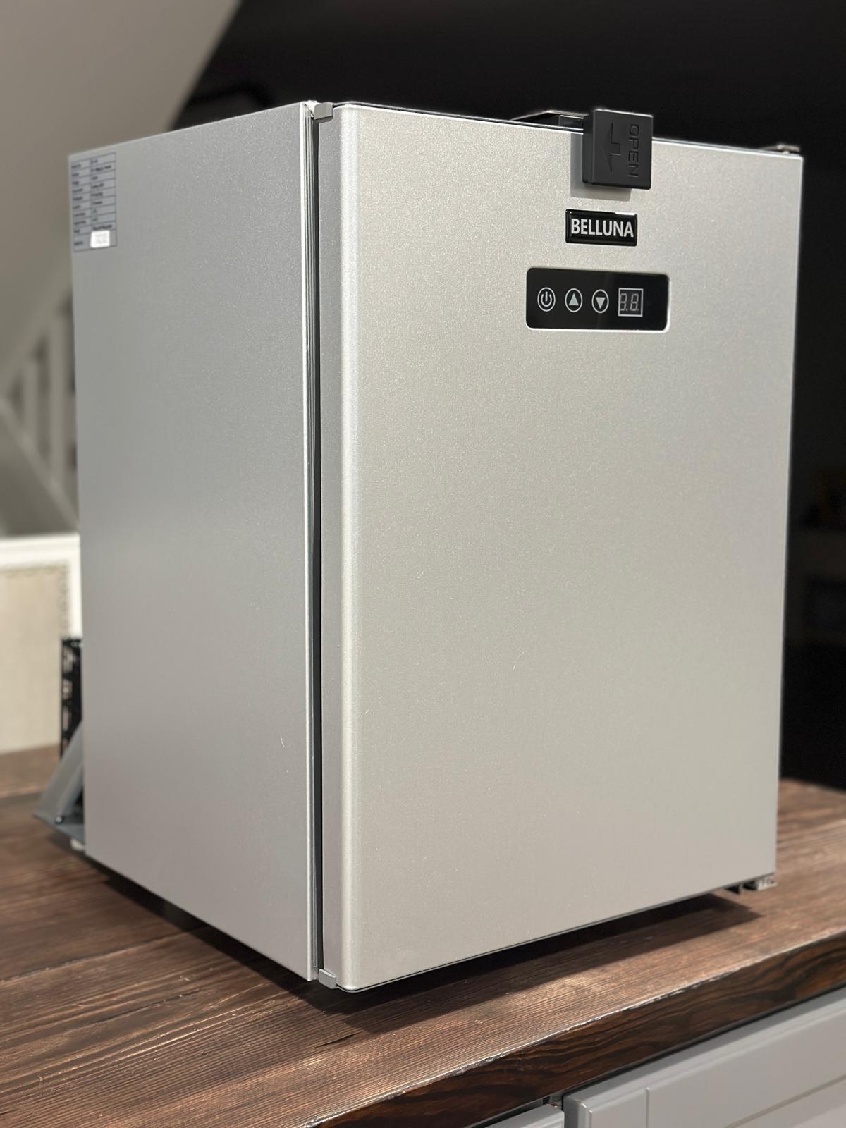 RV Refrigerator DC-40 & DC-50