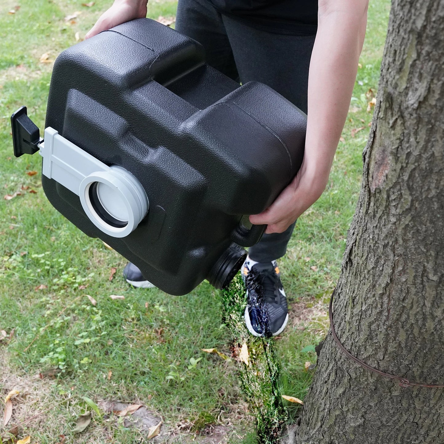 Portable Folding Camping Toilet – Lightweight & Durable